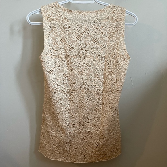 NALLY & MILLIE Tank Top - Picture 2 of 4